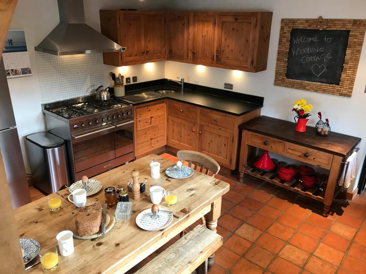 Delightful Cottage On The River Adur Close To Brighton & The Downs No Dogs Sorry Upper Beeding ภายนอก รูปภาพ